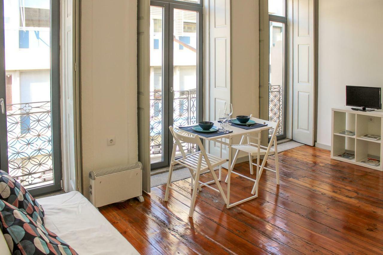 Bonjardim Flats - T1 Com Varanda Apartment Porto