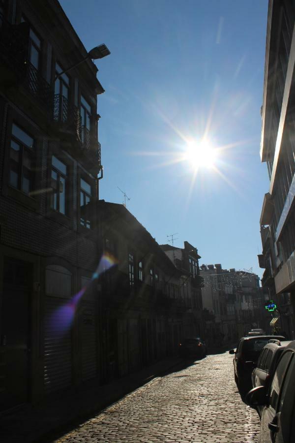 Bonjardim Flats - T1 Com Varanda *